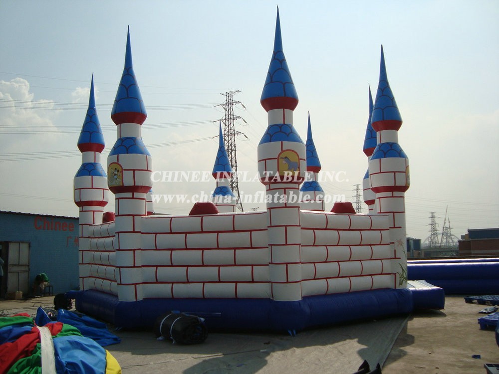 T5-151 Giant Inflatable Jumper Castle