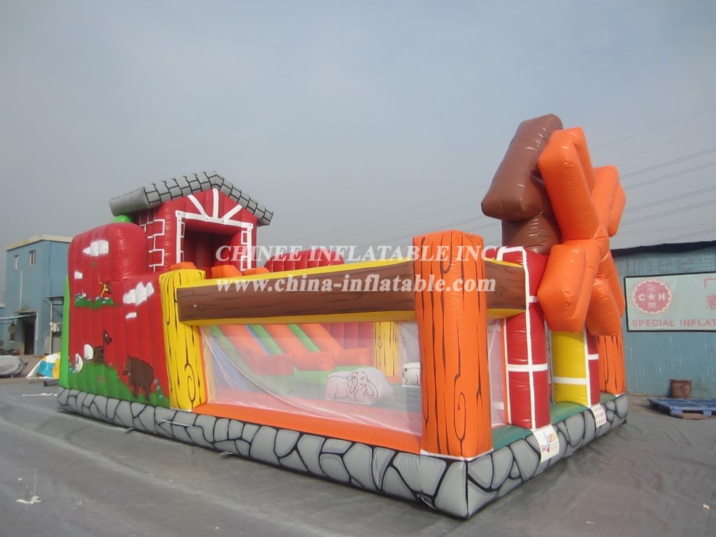 T8-2500 Farm And House Themed Giant Inflatable Slide