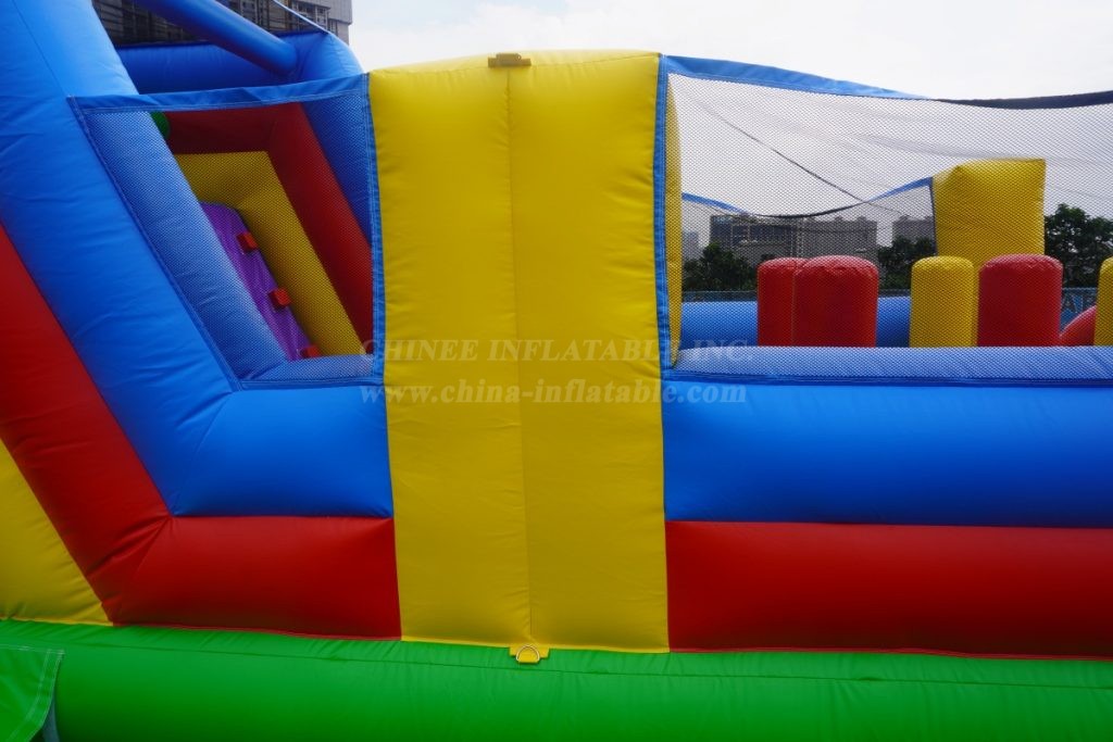 T7-1731 Inflatable Obstacle Course