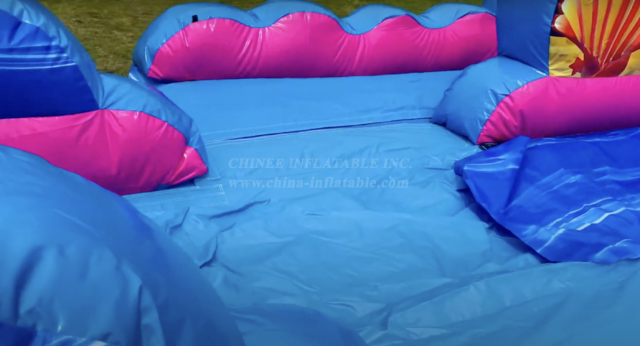 T8-4502 16′ Mermaid Dry Slide
